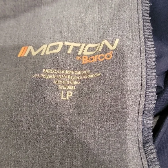 Motion Scrubs Set - Picture 7 of 7